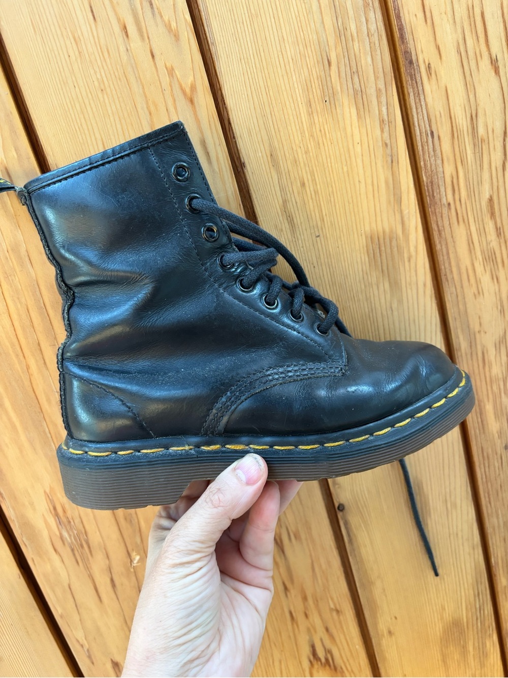 Vintage 90s Dr. Martens 1460 Made in England Black Leather Boots size UK 3/US 5 - Picture 12 of 14